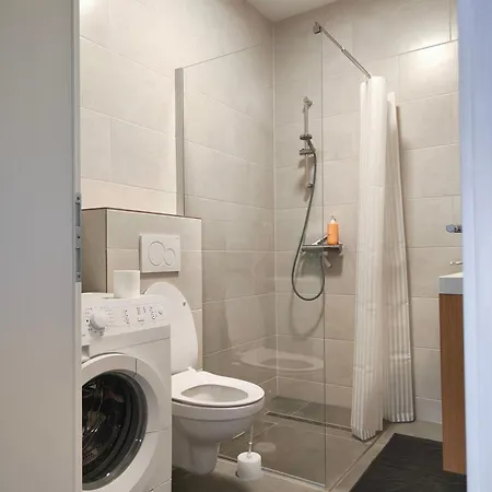 Apartma Walk In Apartment